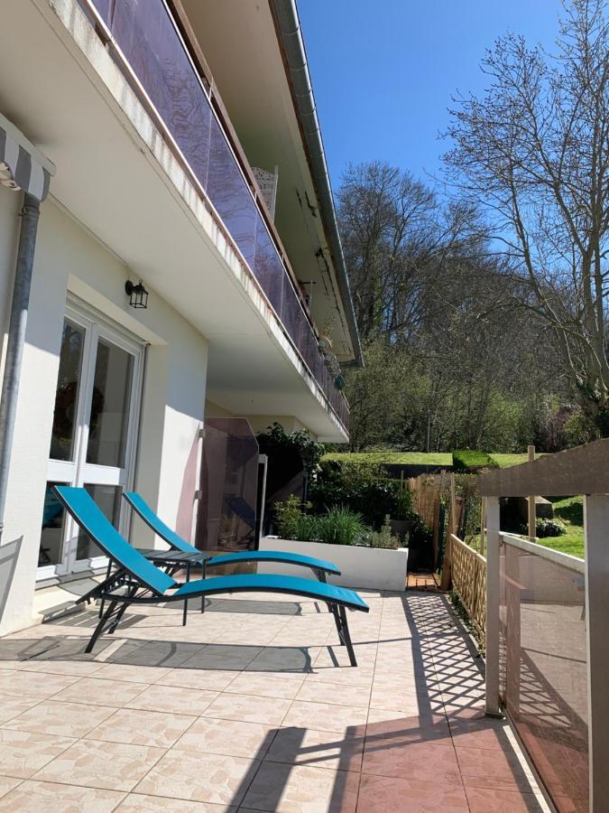 Trouville, Appartement Renove Avec Grande Terrasse Au Calme Exterior photo